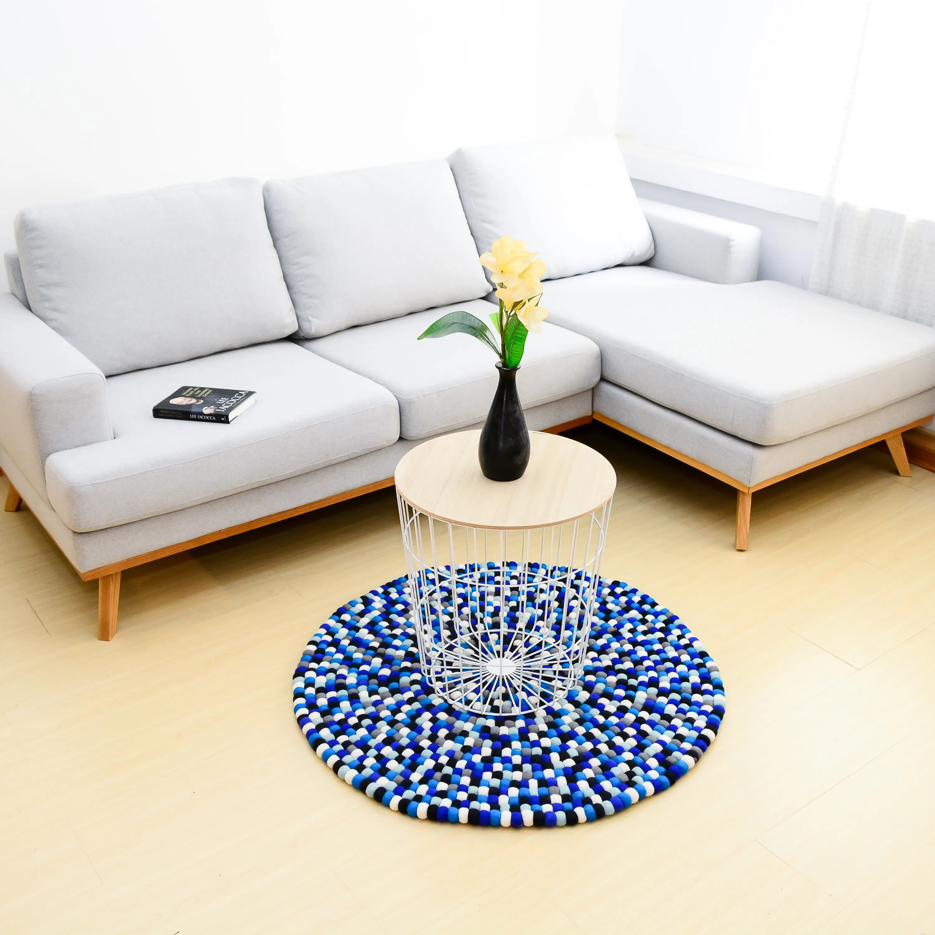 Tappeto a sfera rotonda con tono blu-tappeto a sfera in feltro-tappetini Super morbidi e soffici utilizzati per la decorazione del pavimento-fatti a mano da abili artigiani
