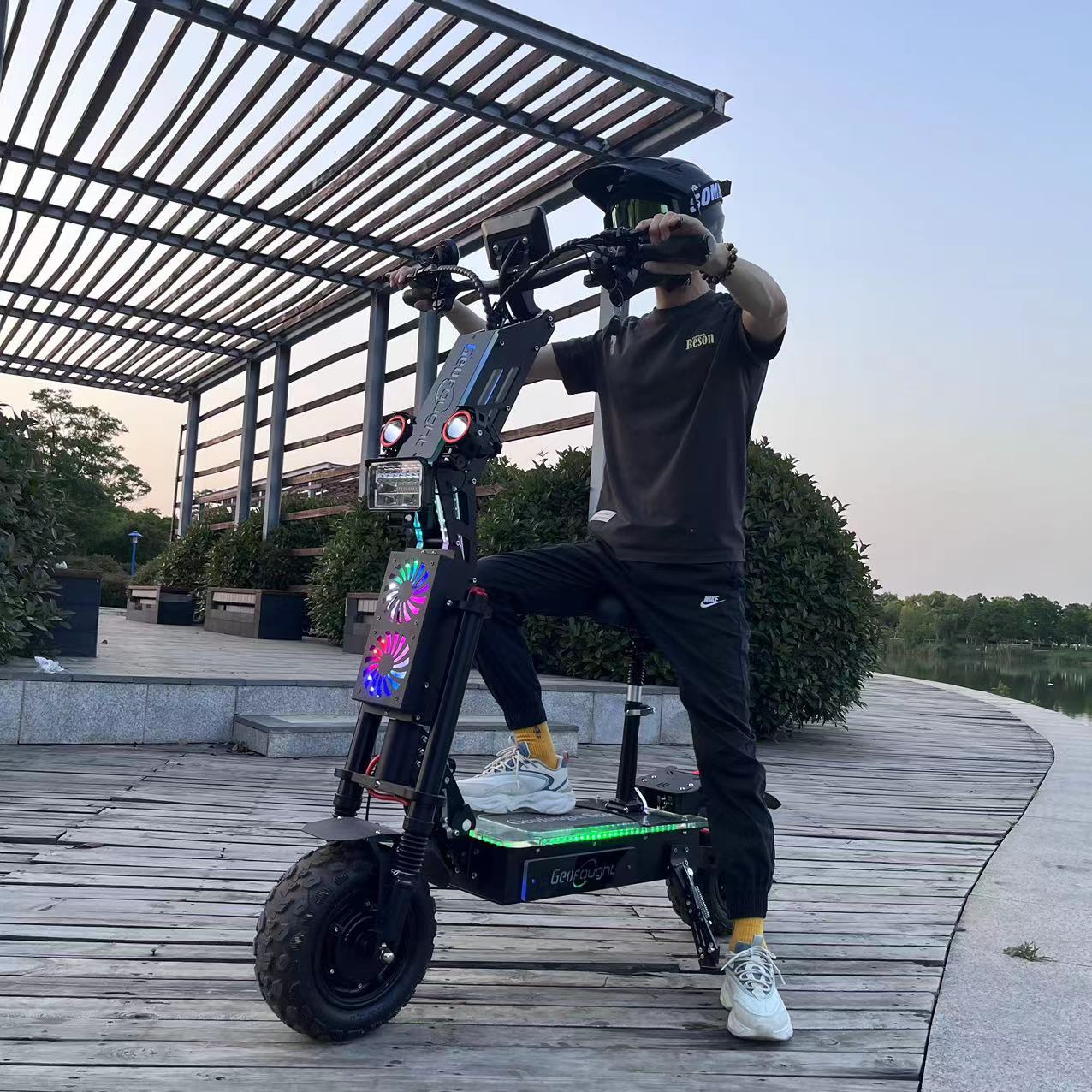 High Speed 72V 100km H Folding E Scooters 14in Offroad 8000W