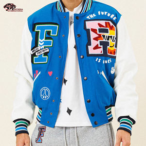 Vestes d'université pour hommes personnalisées OEM Veste d'uniforme scolaire en laine mélangée décontractée avec manches en cuir respirant Nouveau tissé simple - Product Image 6