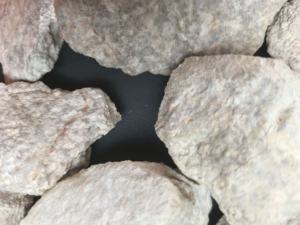 La pyrophyllite pour les revêtements en poudre assure une résistivité électrique supérieure, garantissant une dépôt uniforme du revêtement. - Product Image 5