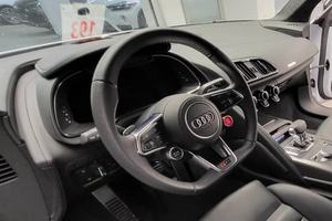 SUV V10 de Alto Rendimiento Usado 2022, Premium, Volante a la Izquierda, Asientos de Tela, con Aceleración Lista para Pista, Importado de Japón - Product Image 4