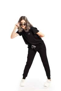 Vente en gros ensembles de survêtements pour femmes personnalisés ensemble de survêtement pour femmes de gym ensemble de survêtement fitness haut à manches courtes et ensembles de jogging pour femmes - Product Image 2