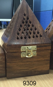 Quemador de incienso Pirámide de madera con cajón-9307 - Product Image 3