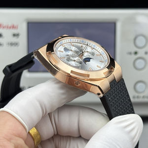 Reloj VC 4300 con Caja de Oro Rosa de 41.5 mm de Diámetro, 8 mm de Grosor, Resistencia al Agua de 50 Bares, Cristal de Zafiro y Movimiento Mecánico ETA - Product Image 6