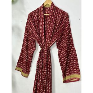 Robe de chambre en satin de soie écologique pour homme, style kimono, vintage, luxe, manches longues, durable, classique - Product Image 6