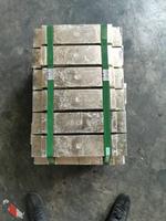 Lingot d'étain Sn 99,99% (Marque Banka LME) Non allié Non secondaire Haute pureté Étain de placage pour boîtes alimentaires Modèle IMN450-02-04