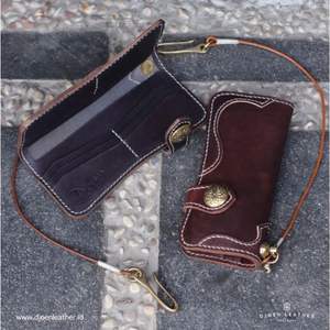 Long portefeuille en cuir vintage fait à la main pour hommes Pochette en cuir de vachette pleine fleur de qualité supérieure avec fentes pour cartes et fermeture à bouton pression - Product Image 3