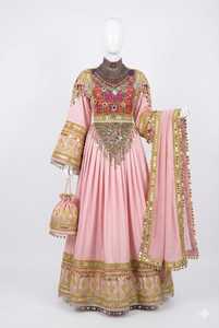 Prix de gros Fabricants pakistanais Robes pour femmes de style afghan Broderie personnalisée Motifs patchwork Robe afghane pour femmes - Product Image 5