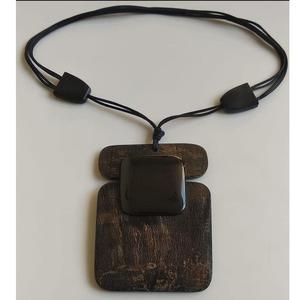 Collar con colgante de cuerno de búfalo Natural hecho a mano para mujeres y niñas por ZAM IMPEX, novedad de 2025 - Product Image 1