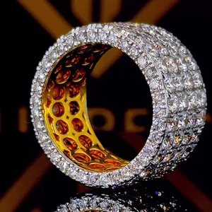 แหวนเงินสเตอร์ลิงแบบเต็มวง ประดับเพชรโมอิสซาไนต์ทรงเหลี่ยมเจียระไนแบบ VVS ฝังแบบสี่แถว เหมาะสำหรับเป็นของขวัญงานแต่งงานหรือหมั้น สำหรับทั้งชายและหญิง - Product Image 4