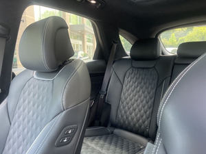 COCHE LHD/RHD 2023 Genesis GV70 3,5 T Sport AWD - Product Image 5