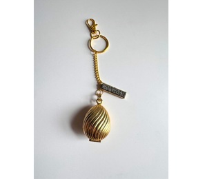 Porte-clés en forme d'étoile avec sangle en cuir, écologique, fait à la main, inspirant, en laiton, pour cadeaux et usage personnel - Product Image 6