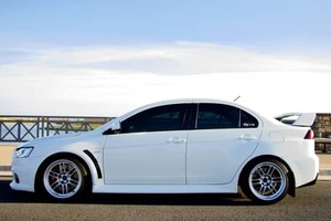 MITSUBISHI LANCER EVOLUTION X GSR 2013 USADO, Volante a la Izquierda/Derecha - Product Image 3