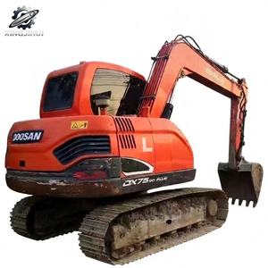รถขุดตีนตะขาบ Doosan DX75 มือสอง ขนาด 7.5 ตัน บุ้งกี๋ 0.37 ลบ.ม. แบรนด์เกาหลีแท้ รถขุดขนาดเล็กสำหรับงานก่อสร้าง ชั่วโมงการทำงานต่ำ ได้รับการรับรองมาตรฐาน CE - Product Image 1