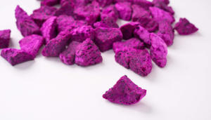 FD Process Top Fresh Diced Red Dragon Fruit Liofilizado de alta calidad de Vietnam Darlac Farms Sweet Taste - Product Image 2