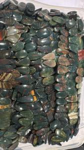 Pierres précieuses naturelles en hématite bleue, taillées en ovale et en coussin, hauteur 6 mm, provenance Australie, pour la création de bijoux uniques - Product Image 4