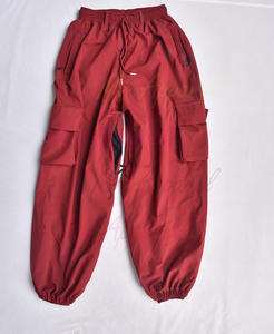 Venta al por mayor de pantalones de esquí de gran tamaño personalizables para adultos transpirable impermeable holgado ropa de snowboard con característica a prueba de viento - Product Image 1