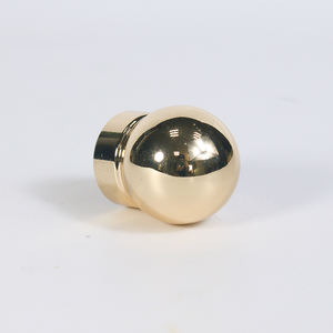 Cappuccio profumo a forma di palla d'oro in lega di zinco e alluminio per profumare confezioni di profumo Premium - Product Image 3