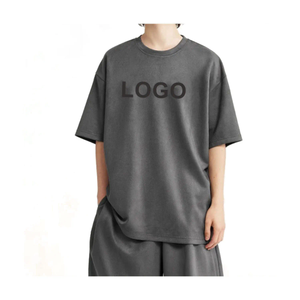 2025เช็ตเสื้อยืดพิมพ์ลายสำหรับผู้ชายชุดกางเกงขาสั้นสีล้วนทันสมัยสำหรับฤดูร้อน - Product Image 2