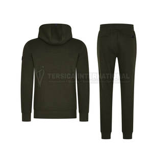 Ensemble de survêtement pour hommes Ensemble épais et chaud Idéal pour l'hiver et les saisons froides Ensemble de survêtement pour hommes à la mode - Product Image 3