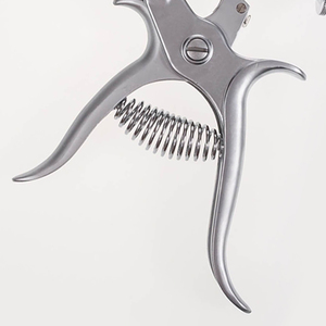 Pistolet à seringue automatique en laiton vétérinaire réutilisable de haute qualité nouveauté pistolet à seringue d'instrument vétérinaire - Product Image 4