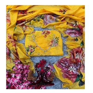 Meilleure vente Saree indien en soie Tebby traditionnel classique avec un beau travail manuel à imprimé floral en bordure et un chemisier Saree fantaisie - Product Image 1