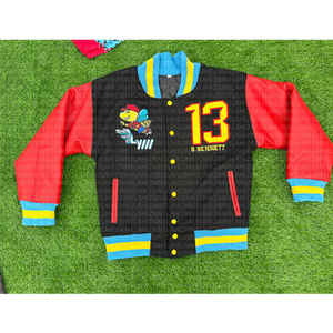 Uniformes personalizados de alta calidad 7V7 Uniformes de fútbol Cómodos uniformes de calidad premium 7V7 Jersey y pantalones cortos sin mangas - Product Image 4