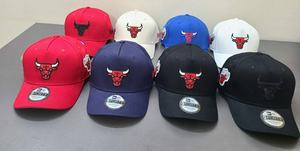 หมวกเบสบอลมีขอบโค้งแบบยก3D แผง6แผง5กำหนดเองโลโก้ปัก - Product Image 3