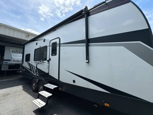 Remolque de Campamento Usado A-l-l-i-a-n-c-e Valor 21T15 2023 en Venta para Camping y Viajes - Product Image 6