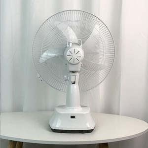 人気の12インチ・16インチソーラーファン、ライト付き充電式卓上扇風機、ソーラーパネル、3段階風量調節、銅モーター＆AGMバッテリー搭載 - Product Image 4