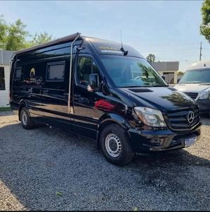 2020 Autocaravana de lujo para vacaciones Camping Casa usada sobre ruedas para aventuras de viajes aéreos .. - Product Image 1