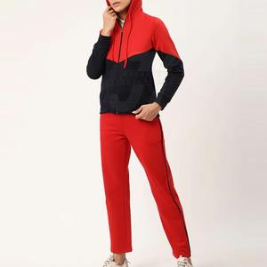 High Quality <b>Women's</b> Slim Fit Tracksuits Hot Selling Winter Solid Pattern Sportswear Made in Pakistan - Product Image 4