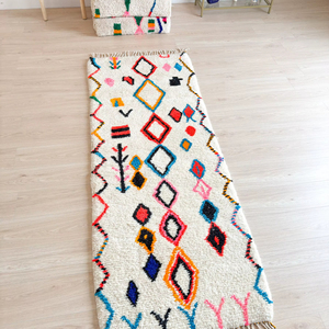 Tapis en laine de style marocain tissé à la main multi-blanc tufté pour entrée couloir escalier lavable usage domestique - Product Image 1