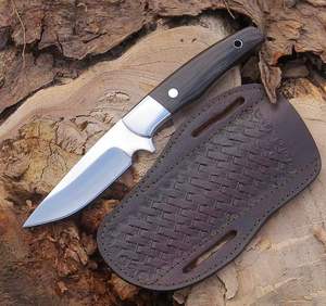 Cuchillo de Caza y Camping Hecho a Mano con Hoja de Acero 1095 y Mango de Madera, Cuchillo de Hoja Fija de Acero D2 Hecho a Mano para Caza y Camping - Product Image 1