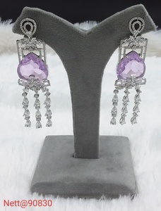 Ensemble élégant de boucles d'oreilles et de colliers en pierre AD pour femmes, idéal pour les fêtes de mariage, la collection de bijoux et de cadeaux ethniques. - Product Image 6