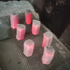 ถ่านชิชาและฮุคกะรูปหกเหลี่ยมโคโค่ ลักชัวรี โดยเมราเดส อินโดนีเซีย คุณภาพพรีเมียม คุ้มค่า ใช้งานได้ยาวนาน เหมาะสำหรับชาวอียิปต์ - Product Image 1