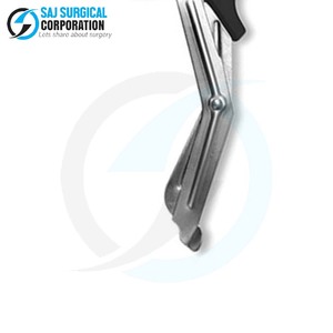 Ciseaux utilitaires en acier allemand de qualité supérieure Poignées noires Lames tranchantes Poignée ergonomique pour matériaux résistants comme le carton et le tissu - Product Image 6