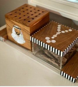 Premium Quality Modern Style Table Wear Acrylic Tray With <b>MOP</b> Inlay Acacia <b>Handle</b> at Factory Price - Product Image 6