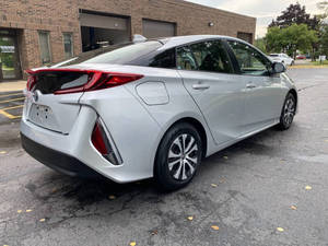 2023 TOYOTA PRIUS COCHE USADO LISTO PARA ENVIAR - Product Image 5