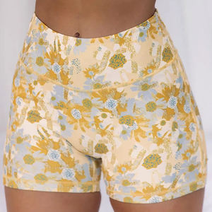 Venta caliente Pantalones cortos de yoga Impresión de sublimación Nueva llegada Producto Personalizado Logotipo Imprimir Mujeres Pantalones cortos de gimnasio - Product Image 5