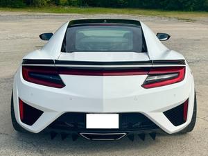 ACURA NSX SH-AWD d'occasion, en excellent état, prêt à être expédié, livraison porte à porte - Product Image 2