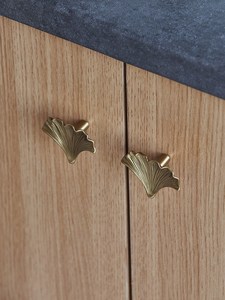 Luxurious brass leaf knobs <b>pull</b> cabinet drawer for home dresser <b>door</b> cabinet furniture decorative kitchen wardrobe <b>handle</b> knobs - Product Image 4