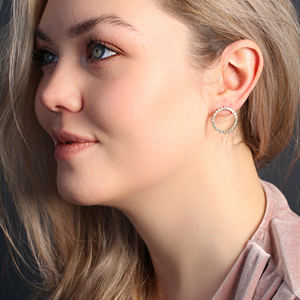 Pendientes de tuerca elegantes CZ de forma redonda hueca, venta al por mayor, joyería de plata de ley 925 turca hecha a mano - Product Image 4