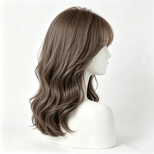 Peluca Ondulada Marrón con Flequillo, Cabello Sintético Largo para Uso Diario - Product Image 4