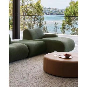 Sofá Moderno de Lujo de Tres Plazas con Tapicería de Tela Premium y Embalaje al Vacío - Product Image 3