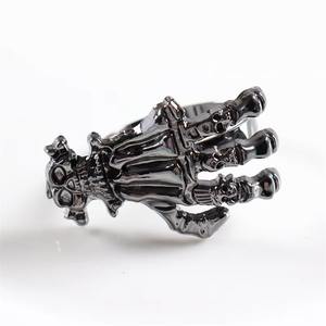 Bold Scorpion Design or porte-serviettes pour décoration de table unique événements de mariage fêtes hôtel salle à manger accent frappant - Product Image 5