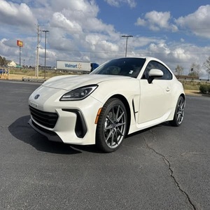 NEATLY USADO 2023 S u b a r u BRZ Limited - Product Image 1