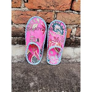 Chaussures d'hiver pour chambre à coucher, pantoufles 100% en coton avec coutures horizontales, pantoufles en tissu de coton pour maison et maison - Product Image 4