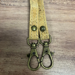 Poignée de sac à main en liège naturel 120 cm x 10 mm avec crochet en laiton antique - Product Image 3