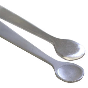 Pince à perles professionnelle en acier inoxydable de 5,75 pouces, poignée texturée, pointe peu profonde de 14 mm pour piercing, accessoire de maquillage permanent - Product Image 1